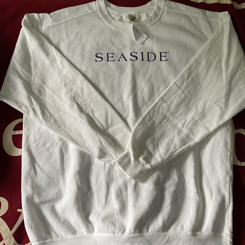 NWT UNISEX SEASIDE CREW SWEATSHIRT SIZE LARGE.